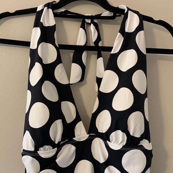 Lauren Ralph Lauren Swimsuit - Picture 4 of 9